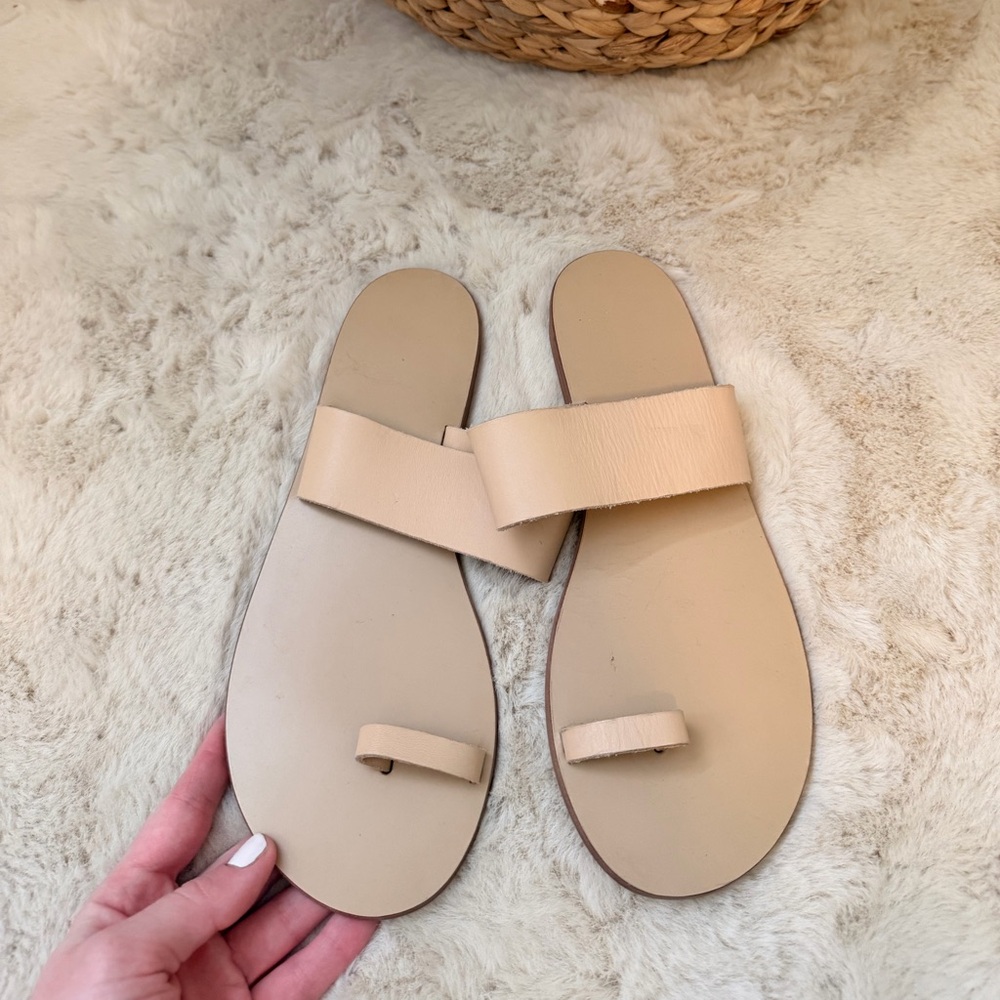 TKEES Nude Beige Leather Toe-Loop Slide Sandals